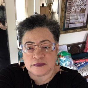 Meet your Posher, Robin